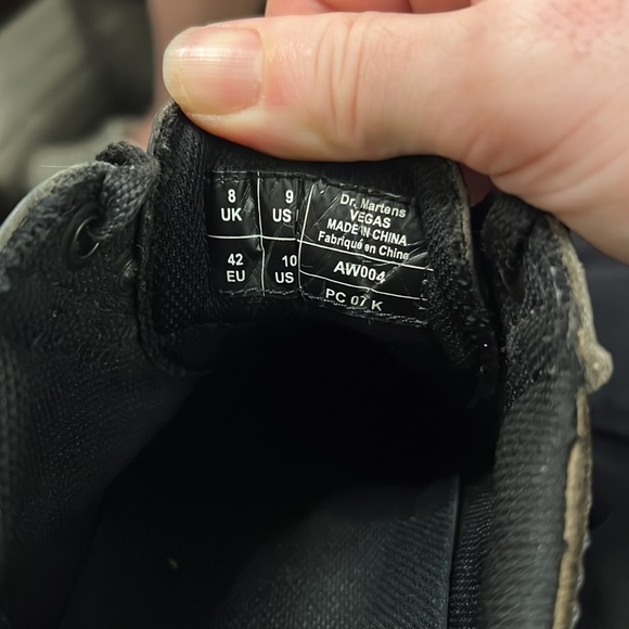 DOC MARTENS VEGAS AW004 (US 9M) (US 10L) - Picture 5 of 5